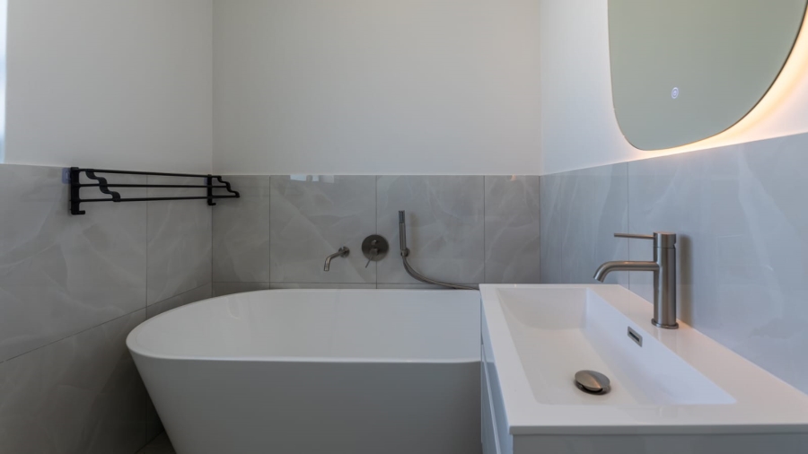 4 Bedroom Property for Sale in Sandown Western Cape